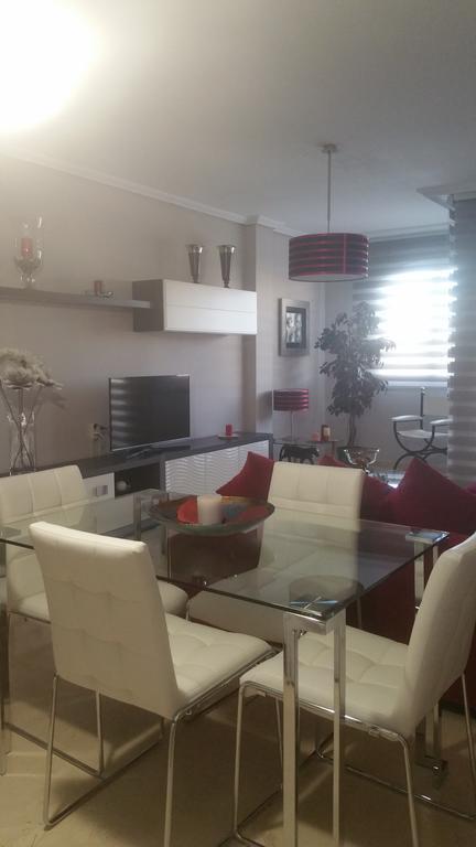 Apartamento Eduardo Dato Sewilla Zewnętrze zdjęcie