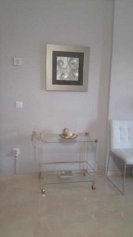 Apartamento Eduardo Dato Sewilla Zewnętrze zdjęcie
