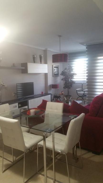 Apartamento Eduardo Dato Sewilla Zewnętrze zdjęcie